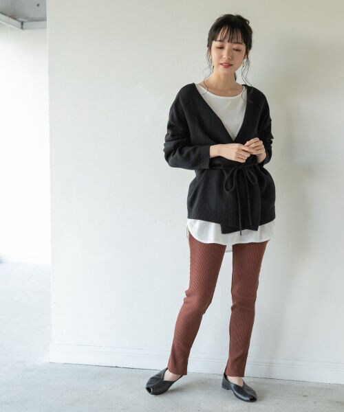 LOWRYS FARM（ローリーズファーム）の「カットフレアレギンス（パンツ・ブラウン/カーキ）」の8枚目の写真