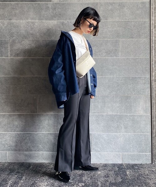 PAGEBOY（ページボーイ）の「ピンタックフレアスリットパンツ（パンツ・ブラック/グレージュ/ピンク）」の7枚目の写真