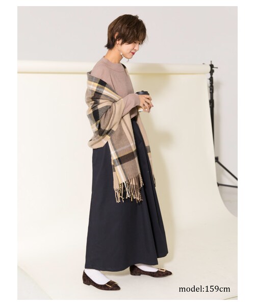 earth music&ecology（アースミュージックアンドエコロジー）の「・ソフトツイルボリュームスカート（スカート・ベージュ/カーキ/ネイビー・F）」の6枚目の写真