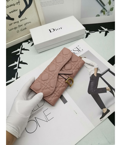 Dior（ディオール）の「大人気♪ ♪♪ Christian Dior 長財布3色（財布・レディース・その他）」の6枚目の写真