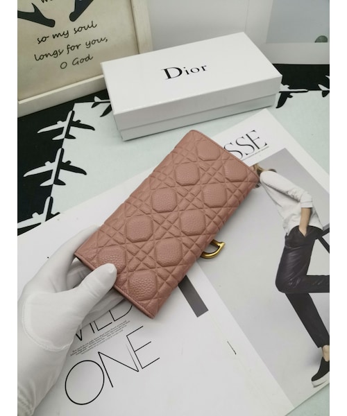 Dior（ディオール）の「大人気♪ ♪♪ Christian Dior 長財布3色（財布・レディース・その他）」の7枚目の写真