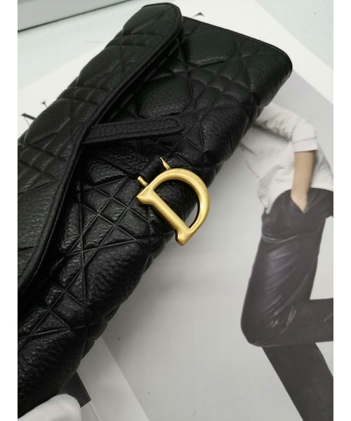 Dior（ディオール）の「大人気♪ ♪♪ Christian Dior 長財布3色（財布・レディース・その他）」の13枚目の写真