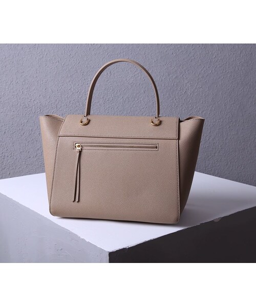 CELINE（セリーヌ）の「CELINE(セリーヌ)MICRO BELT BAG ベルトバッグ マイクロ　トートバッグ ショルダーバッグ（トートバッグ・レディース・その他）」の3枚目の写真