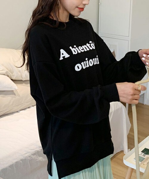 DHOLIC(ディーホリック)の「レタリングスウェット(スウェット・レディース・グリーン/ブラック/ホワイト・FREE)」の3枚目の写真