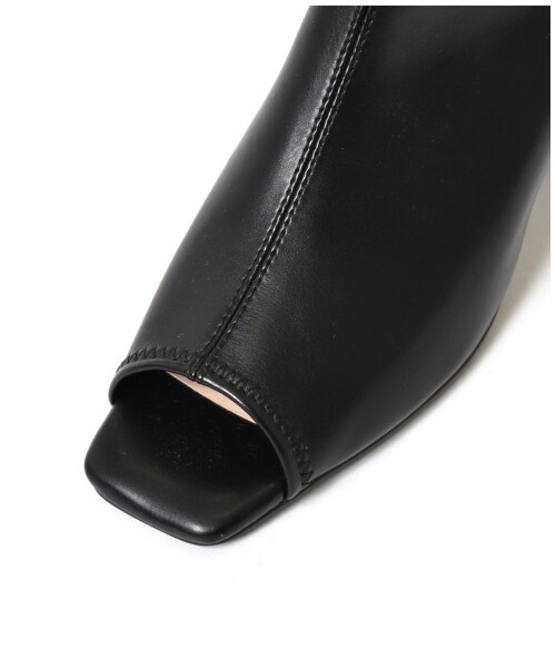 w closet(ダブルクローゼット)の「【Alley】スクエアトゥブーティ(シューズ・レディース・アイボリー/ブラック・M/L)」の10枚目の写真