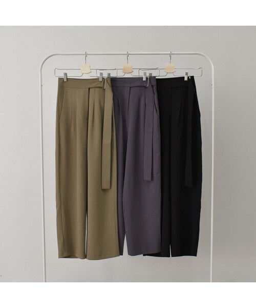 Lavish Gate(ラヴィッシュゲート)の「bottoms-02052 ベルトデザイン ハイウエスト タック ワイドパンツ ベージュ ダスティパープル ブラック(その他パンツ・レディース・その他)」の12枚目の写真