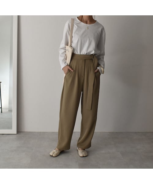 Lavish Gate(ラヴィッシュゲート)の「bottoms-02052 ベルトデザイン ハイウエスト タック ワイドパンツ ベージュ ダスティパープル ブラック(その他パンツ・レディース・その他)」の7枚目の写真