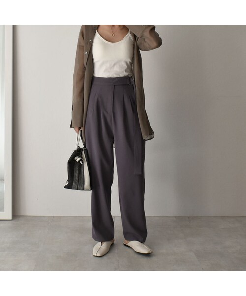 Lavish Gate(ラヴィッシュゲート)の「bottoms-02052 ベルトデザイン ハイウエスト タック ワイドパンツ ベージュ ダスティパープル ブラック(その他パンツ・レディース・その他)」の3枚目の写真