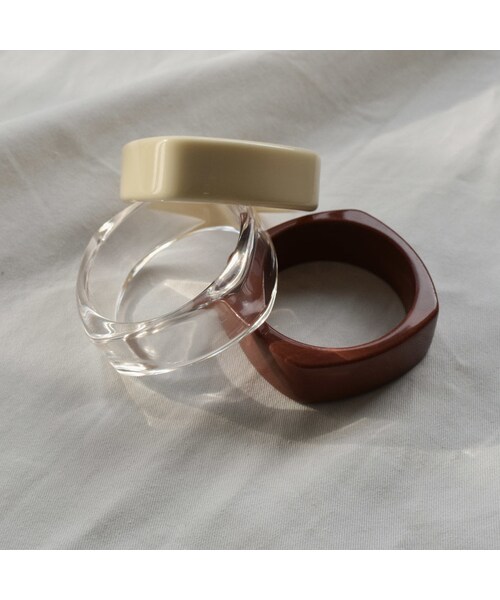 Lavish Gate（ラヴィッシュゲート）の「nh-brace2-02119　アクリルプレーンバングル　クリア　アイボリー　ブラウン（バングル/リストバンド・レディース・その他）」の7枚目の写真