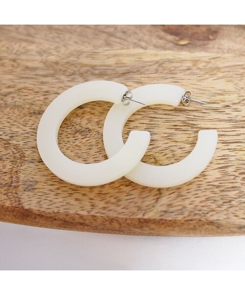 no brand（ノーブランド）の「Hoop Color Piercing（ピアス（両耳用）・レディース・その他）」の3枚目の写真
