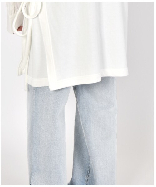 w closet(ダブルクローゼット)の「後ろレースUP裾スリットパンツ(パンツ・レディース・ブリーチ/ブルー/Lベージュ・FREE/M/L)」の9枚目の写真