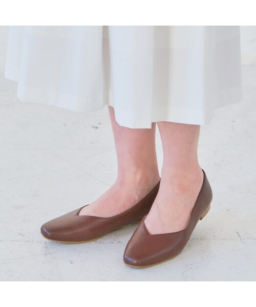 ORiental TRaffic（オリエンタルトラフィック）の「Vカットフラットパンプス（シューズ・レディース・ブラック/ブラウン/グリーン/シルバー・33/34/35/36/37/38/39/40/41/42/43）」の14枚目の写真