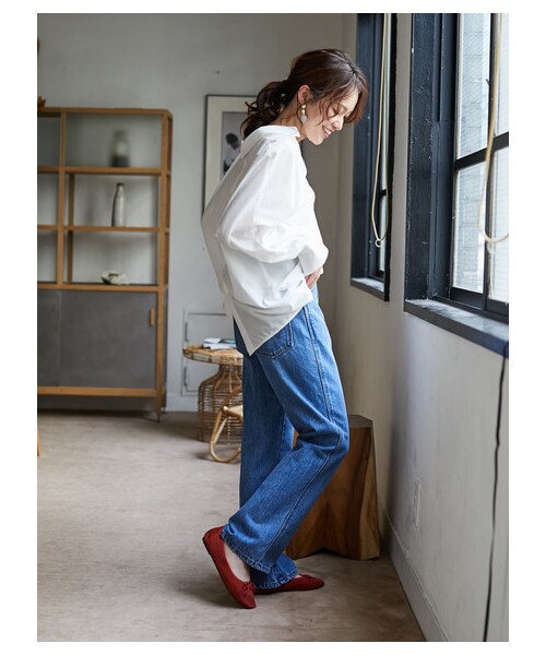 E hyphen world gallery（イーハイフンワールドギャラリー）の「WRANGLER フレアデニム（パンツ・ライトインディゴ/ミディアムインディゴ・S/M）」の7枚目の写真