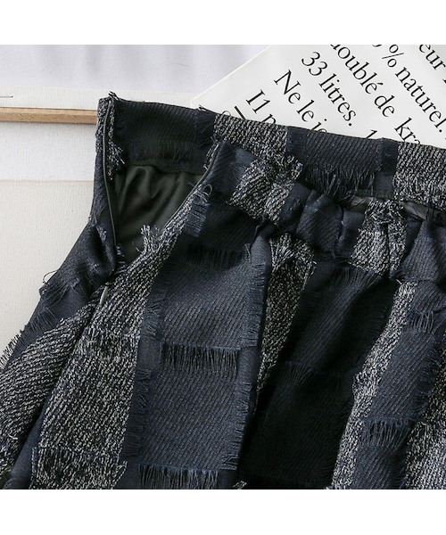 no brand(ノーブランド)の「フリンジ チェック フレア Aライン ミディ丈 スカート・ブルー(スカート・レディース・その他)」の8枚目の写真
