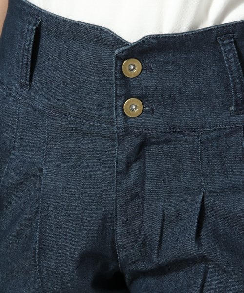 LOWRYS FARM（ローリーズファーム）の「タックハイウエストパンツ（パンツ・レディース・オフ/ブラック/ネイビー/デニム・Ｍ/Ｌ）」の7枚目の写真