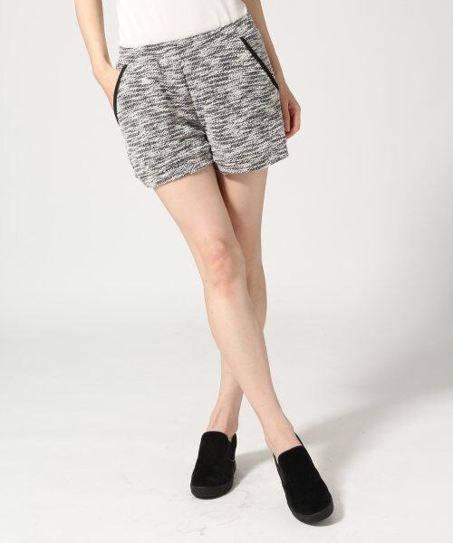 LEPSIM（レプシィム）の「ショートパンツセットアップ（パンツ・レディース・ナチュラル/イエロー/ネイビー・Ｍ/Ｌ）」の12枚目の写真