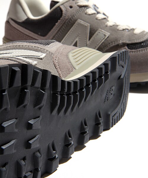 NEW BALANCE(ニューバランス)の「ML574(シューズ・メンズ・チャコールグレー/ダークネイビー・23.5/24.0/24.5)」の12枚目の写真