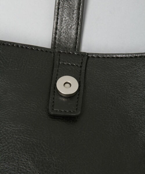 RAGEBLUE（レイジブルー）の「ヴィンテージライクミニバッグ（バッグ・パイソン柄/ダークブラウン）」の15枚目の写真