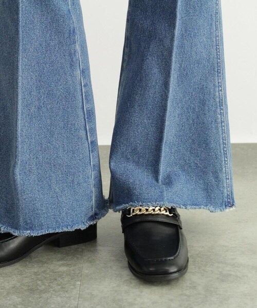 OZOC（オゾック）の「【Wrangler/ラングラー】ベルボトムデニムパンツ（パンツ・レディース・ブルー(093)/ネイビー(094)・36(S)/38(M)）」の17枚目の写真