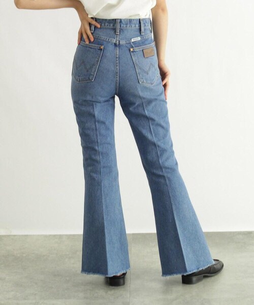 OZOC（オゾック）の「【Wrangler/ラングラー】ベルボトムデニムパンツ（パンツ・レディース・ブルー(093)/ネイビー(094)・36(S)/38(M)）」の9枚目の写真