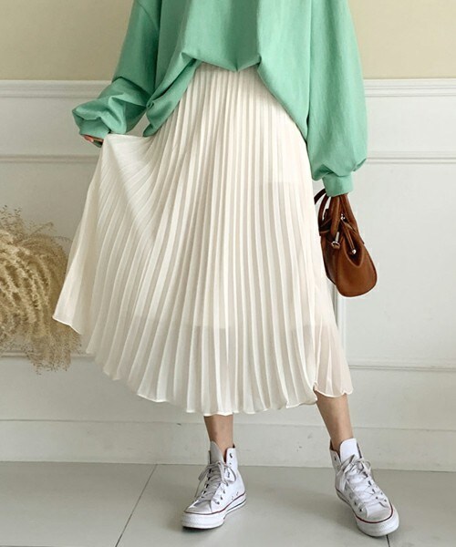 DHOLIC(ディーホリック)の「プリーツシフォンスカート(スカート・レディース・ベージュ/ホワイト/グリーン/ブルー/ブラック/ピンク・FREE)」の1枚目の写真