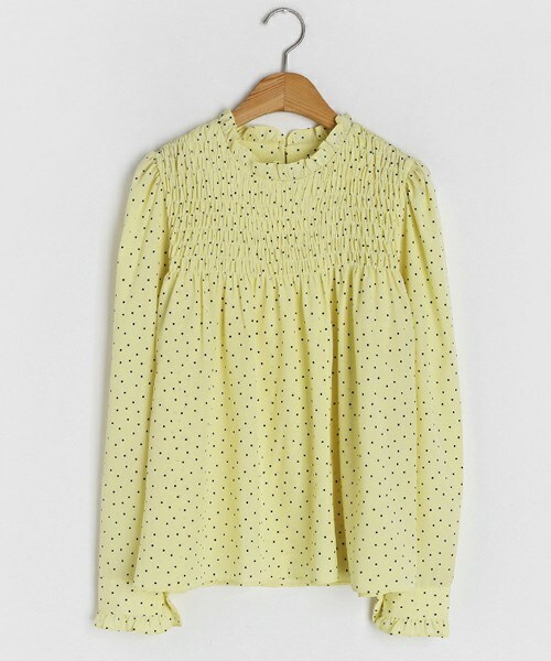 DHOLIC(ディーホリック)の「シャーリングドットブラウス(シャツ/ブラウス・レディース・ホワイト/ピンク/イエロー・FREE)」の2枚目の写真
