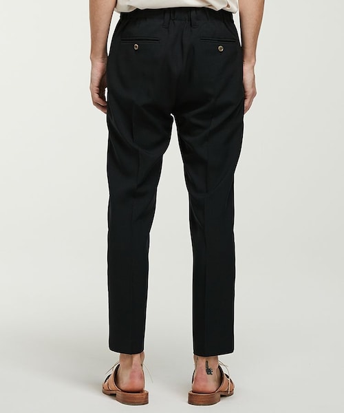 LIDNM（リドム）の「TAPERED ANKLE SLACKS（スラックス・メンズ・ブラック系・SMALL/MEDIUM/LARGE）」の3枚目の写真