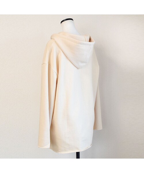 no brand(ノーブランド)の「フーディースウェットパーカー(スウェット・レディース・その他)」の12枚目の写真