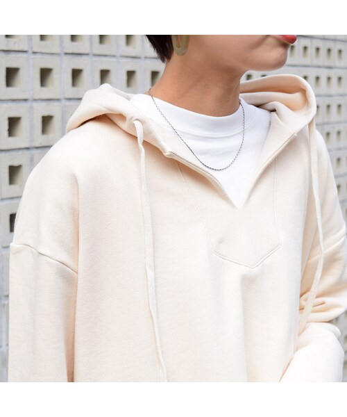 no brand(ノーブランド)の「フーディースウェットパーカー(スウェット・レディース・その他)」の6枚目の写真
