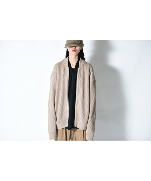 crepuscule(クレプスキュール)の「crepuscule ニットジップブルゾン(ニット/セーター・レディース・ホワイト/ベージュ・1)」の2枚目の写真
