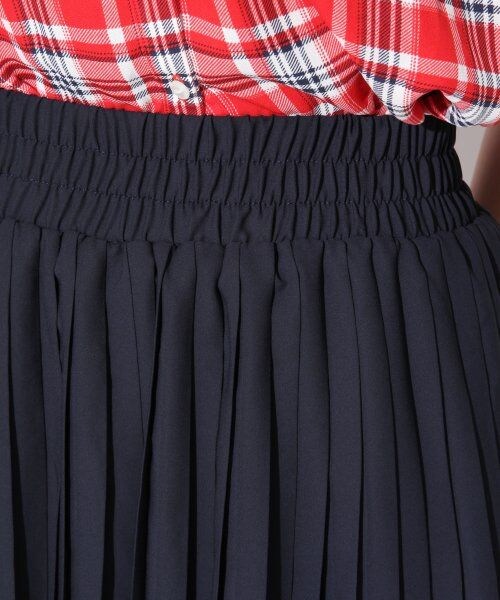 repipi armario（レピピ アルマリオ）の「シフォンプリーツキュロット（スカート・レディース・レッド/グリーン/ネイビー・ＸＳ/Ｍ）」の7枚目の写真