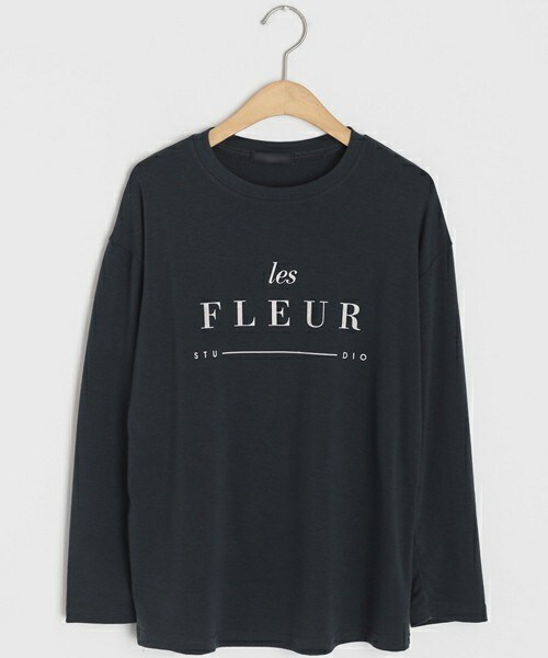 DHOLIC（ディーホリック）の「FLEURプリントTシャツ（Tシャツ/カットソー・レディース・ホワイト/ベージュ/グレー/ブラック・FREE）」の2枚目の写真