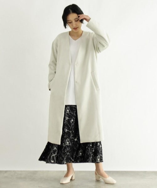 OZOC（オゾック）の「スエード調ノーカラーロングジャケット（ジャケット/アウター・レディース・ナチュラル(050)/ピンク(070)/カーキ(027)・38(M)）」の5枚目の写真