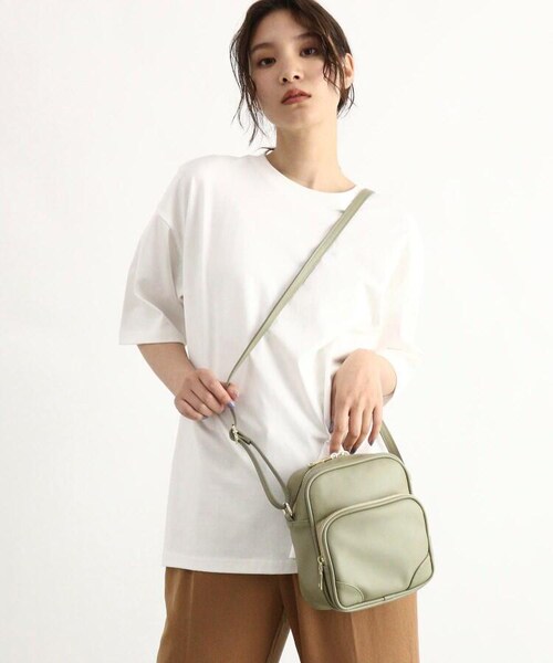 OZOC（オゾック）の「縦長ショルダーBAG（バッグ・レディース・ブラック(019)/ブラウン(142)/アイボリー(104)/カーキ(027)/ベージュ(152)・00）」の21枚目の写真