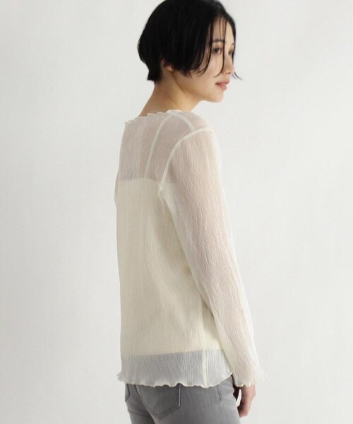 OZOC（オゾック）の「[洗える]シアーブラウス（トップス・レディース・アイボリー(004)/ピンク(070)/ブラック(019)・38(M)）」の7枚目の写真