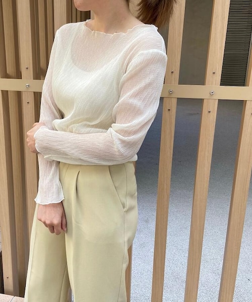 OZOC（オゾック）の「[洗える]シアーブラウス（トップス・レディース・アイボリー(004)/ピンク(070)/ブラック(019)・38(M)）」の4枚目の写真