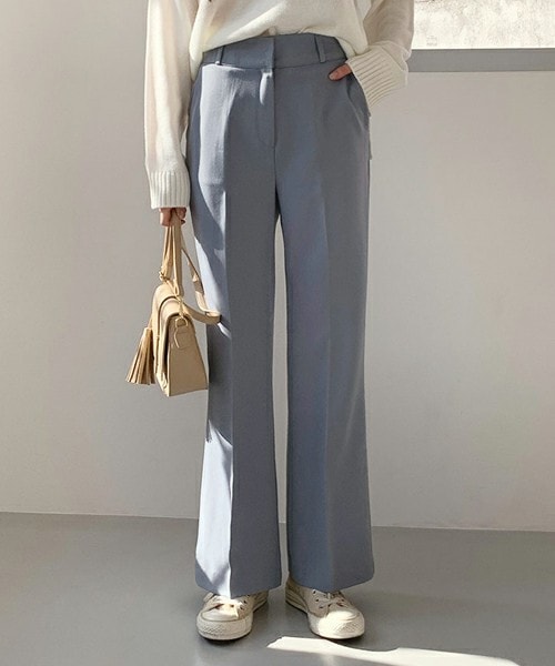 DHOLIC(ディーホリック)の「セミブーツカットスラックス(スラックス・レディース・ブルー/ホワイト/ベージュ/ブラック・S/M/L)」の1枚目の写真