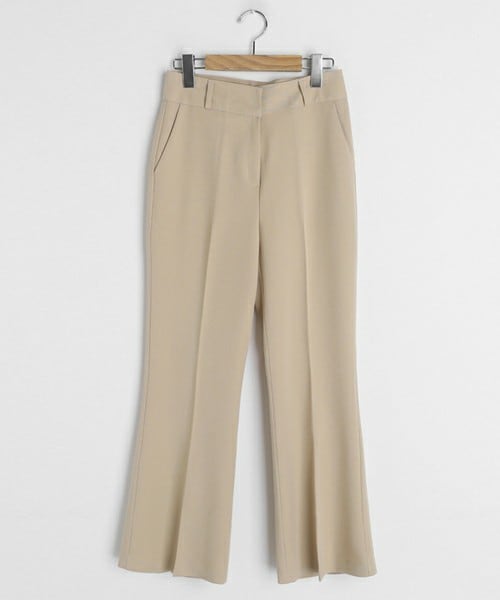 DHOLIC(ディーホリック)の「セミブーツカットスラックス(スラックス・レディース・ブルー/ホワイト/ベージュ/ブラック・S/M/L)」の4枚目の写真