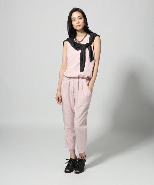 LEPSIM(レプシィム)の「【NEW ARRIVAL】TRブロードオールインワン(パンツ・レディース・ブラック/ライトピンク/ネイビー・M/L)」の3枚目の写真