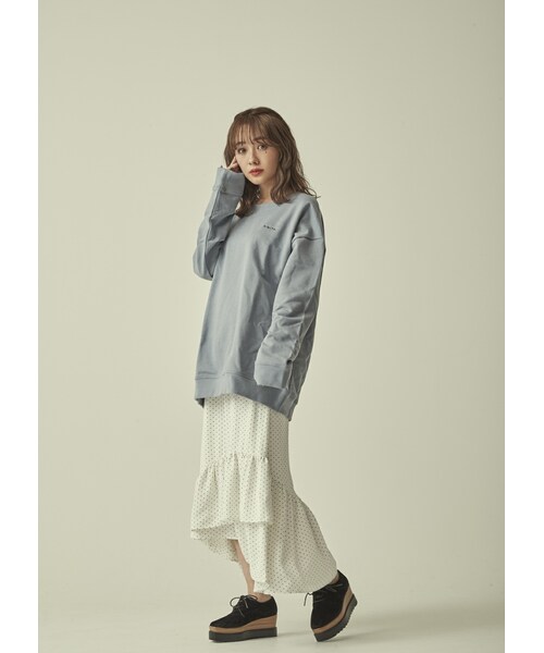 N WITH.（エヌウィズ）の「N WITH.スウェット（スウェット・レディース・ベージュ/ホワイト/ブルー/ブラック・F）」の4枚目の写真