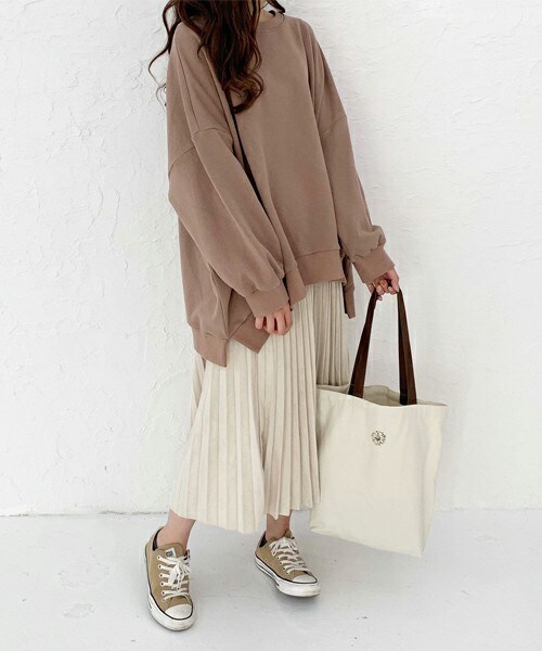 chocomee（チョコミー）の「オーバースウェット（スウェット・レディース・ブラック/ベージュ/ブラウン/ホワイト・FREE）」の3枚目の写真