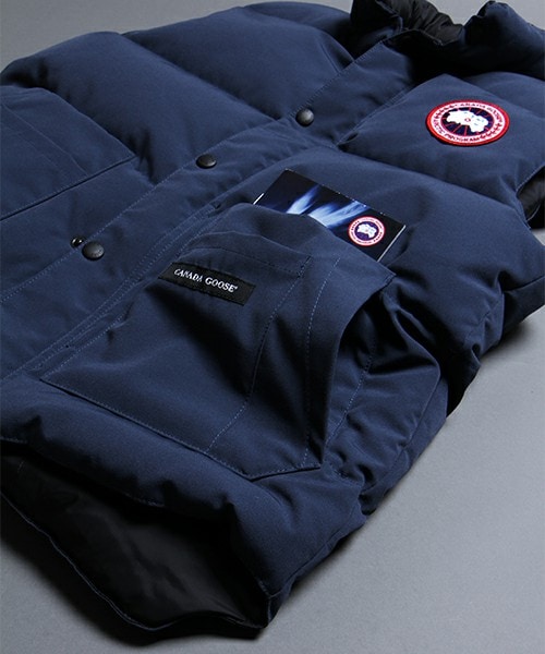 値下げ　カナダグース　ネイビー CANADA GOOSE（ブルー・ネイビー/青色系）のフリマアイテム一覧