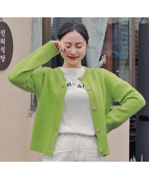 HOTPING(ホッピン)の「ラウンドネックボタンニットカーディガン(カーディガン/ボレロ・レディース・White/Green/Red/Grey/Black・XS-S/M-L/XL-2XL)」の4枚目の写真