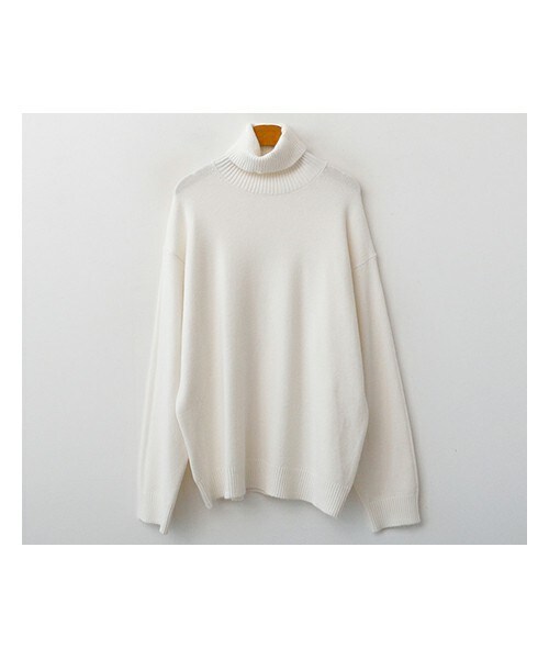 fd style（エフディ スタイル）の「カシミヤブレンドシンプルタートルネックニット（ニット/セーター・レディース・브라운/화이트/옐로우/오렌지/그린/퍼플/베이지/블랙・F(44-66)）」の2枚目の写真