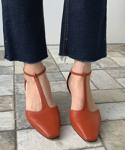 DHOLIC（ディーホリック）の「Tストラップシューズ（その他シューズ・レディース・ブラック/レッド/ホワイト/イエロー・225/230/235/240/245/250）」の4枚目の写真