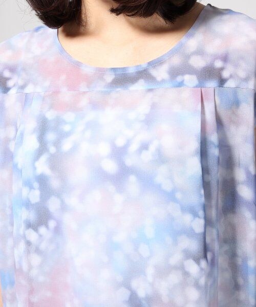 JEANASIS（ジーナシス）の「ボカシドットプルオーバーノースリーブ（トップス・レディース・ブラック系/グリーン系/ブルー系・FREE）」の6枚目の写真