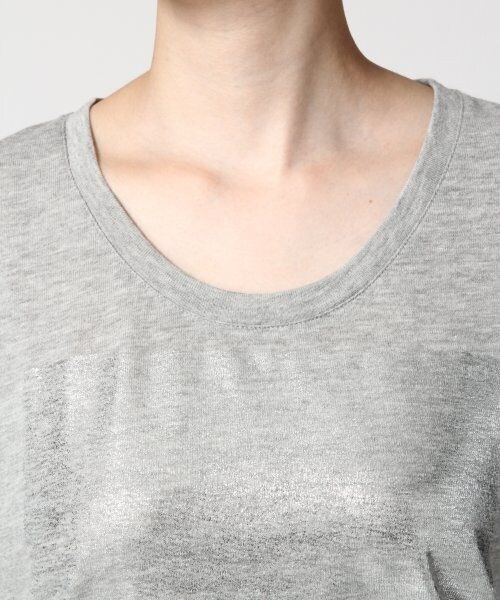 JEANASIS（ジーナシス）の「スクエアハクプリントTEE（トップス・レディース・ホワイト/グレー/ネイビー・FREE）」の6枚目の写真