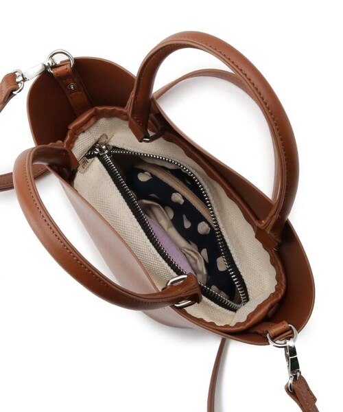 OZOC（オゾック）の「マルチＷＡＹショルダーバッグ（バッグ・レディース・ブラック(019)/キャメル(041)・00）」の7枚目の写真