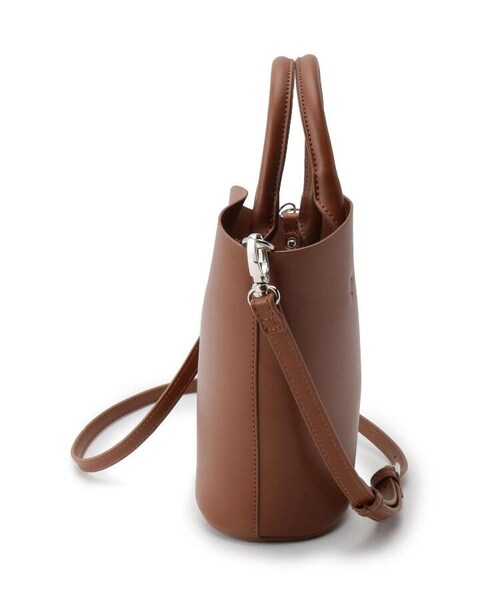 OZOC（オゾック）の「マルチＷＡＹショルダーバッグ（バッグ・レディース・ブラック(019)/キャメル(041)・00）」の4枚目の写真