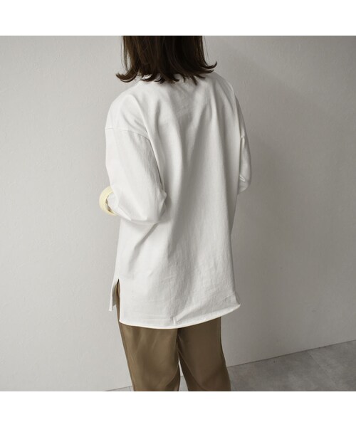 Lavish Gate（ラヴィッシュゲート）の「nh-tops-02145　カットオフ スリット ロングＴシャツ　ホワイト（Tシャツ/カットソー・レディース・その他）」の2枚目の写真